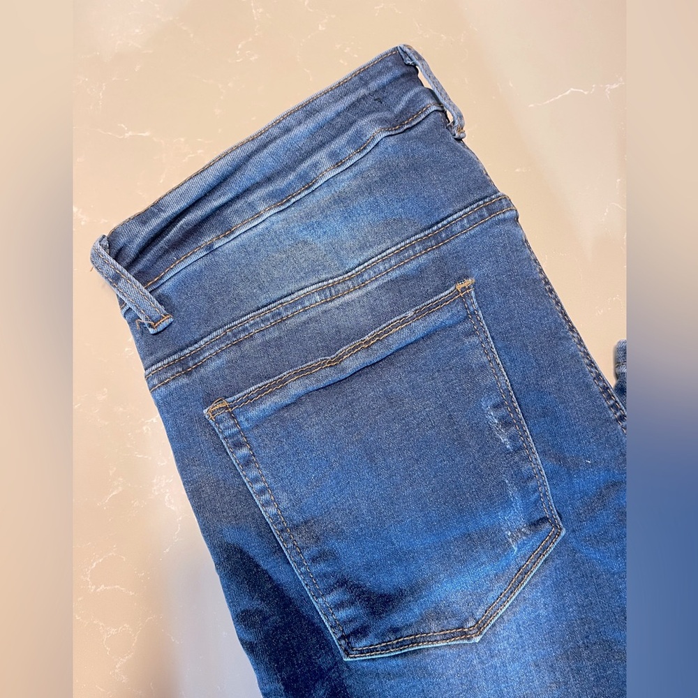 L&B Apparel Women’s Mid-Rise Skinny Jeans Size 14 Medium Wash Like New